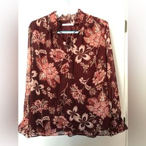 Very beautiful blouse! Size Xl